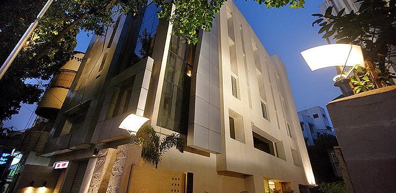 Hotel Metropole Kalkutta Kültér fotó