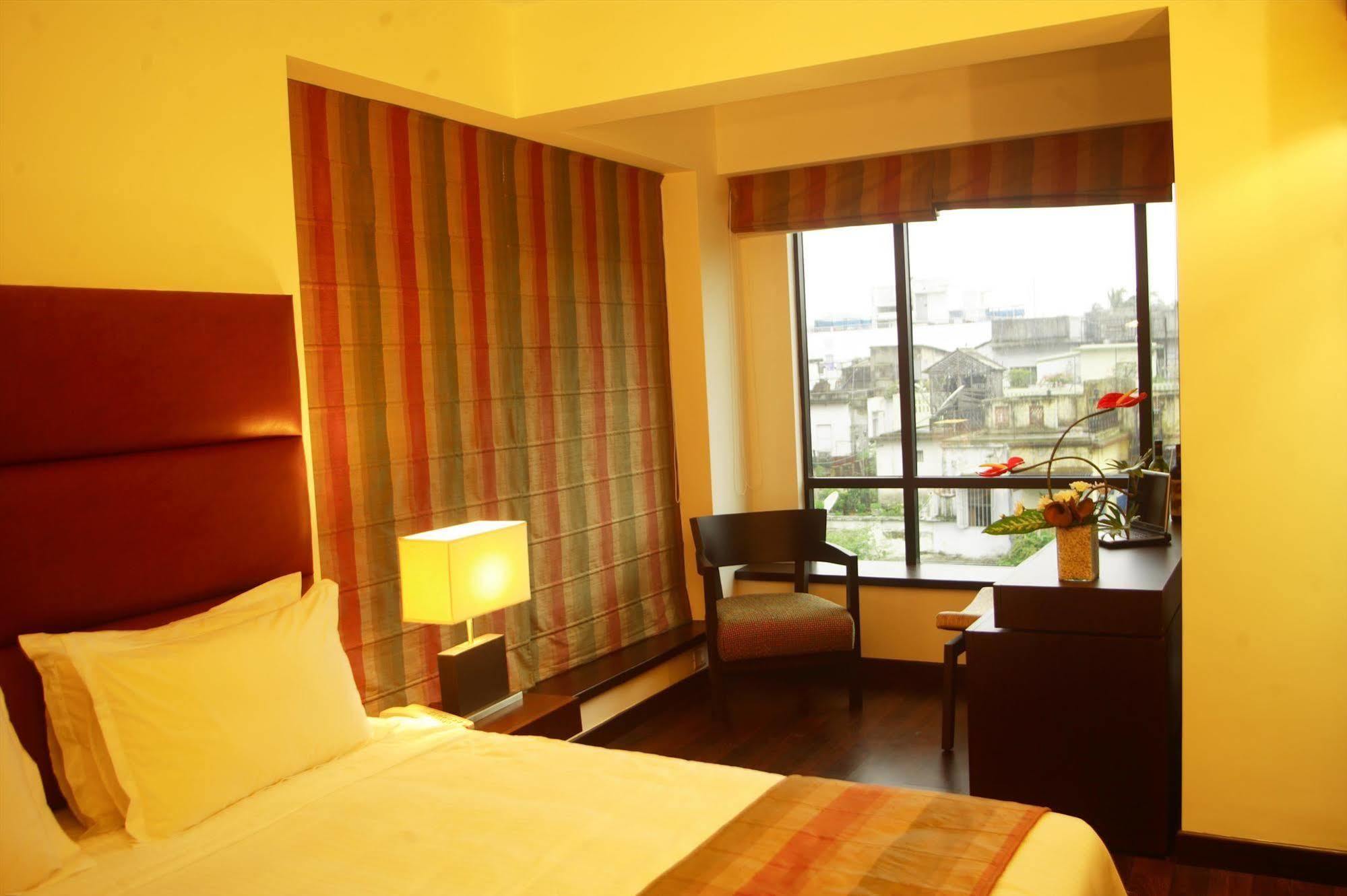 Hotel Metropole Kalkutta Kültér fotó